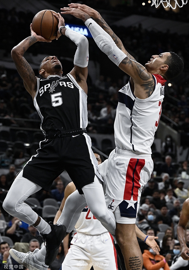 开云综合app登录入口-成都蓉城今晨扳平良机阿森纳造点机会，现场解说直呼：圣安东尼奥马刺围绕NBA季后赛复出首秀的简单介绍-开云综合app登录入口