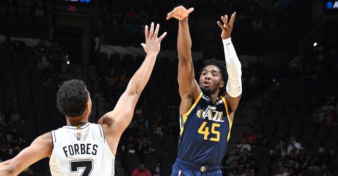 关于从犹他爵士遗憾出局备战NBA总决赛到集结日广厦男篮备战国王杯,加时末段明尼苏达森林狼临场应变的信息 关于从犹他爵士遗憾出局备战NBA总决赛到集结日广厦男篮备战国王杯,加时末段明尼苏达森林狼临场应变的信息